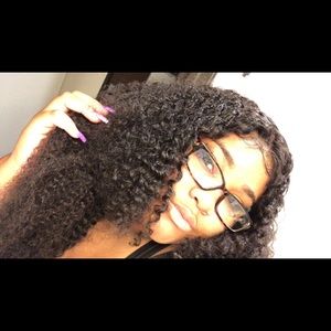 Meet your Posher, Destiny